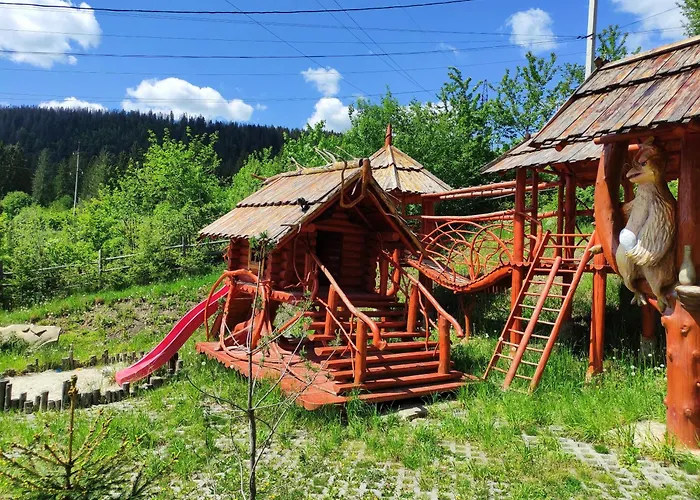 Дерев\'Яний Котедж \